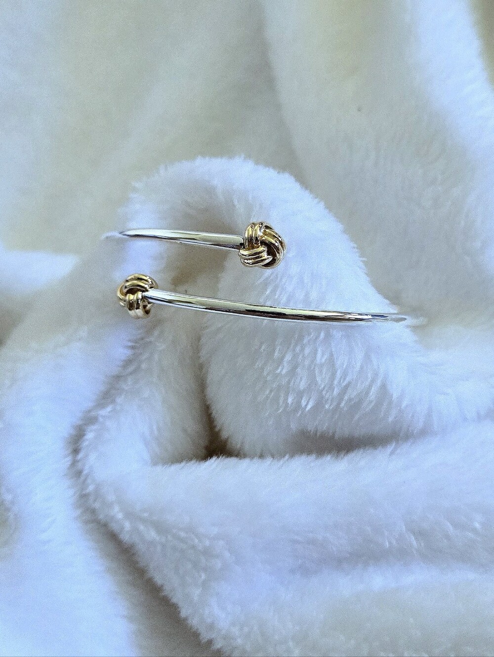 LAUREN Ralph Lauren Two✌️ Tone Knot Bypass Bangle Bracelet - NWT - Picture 13 of 16